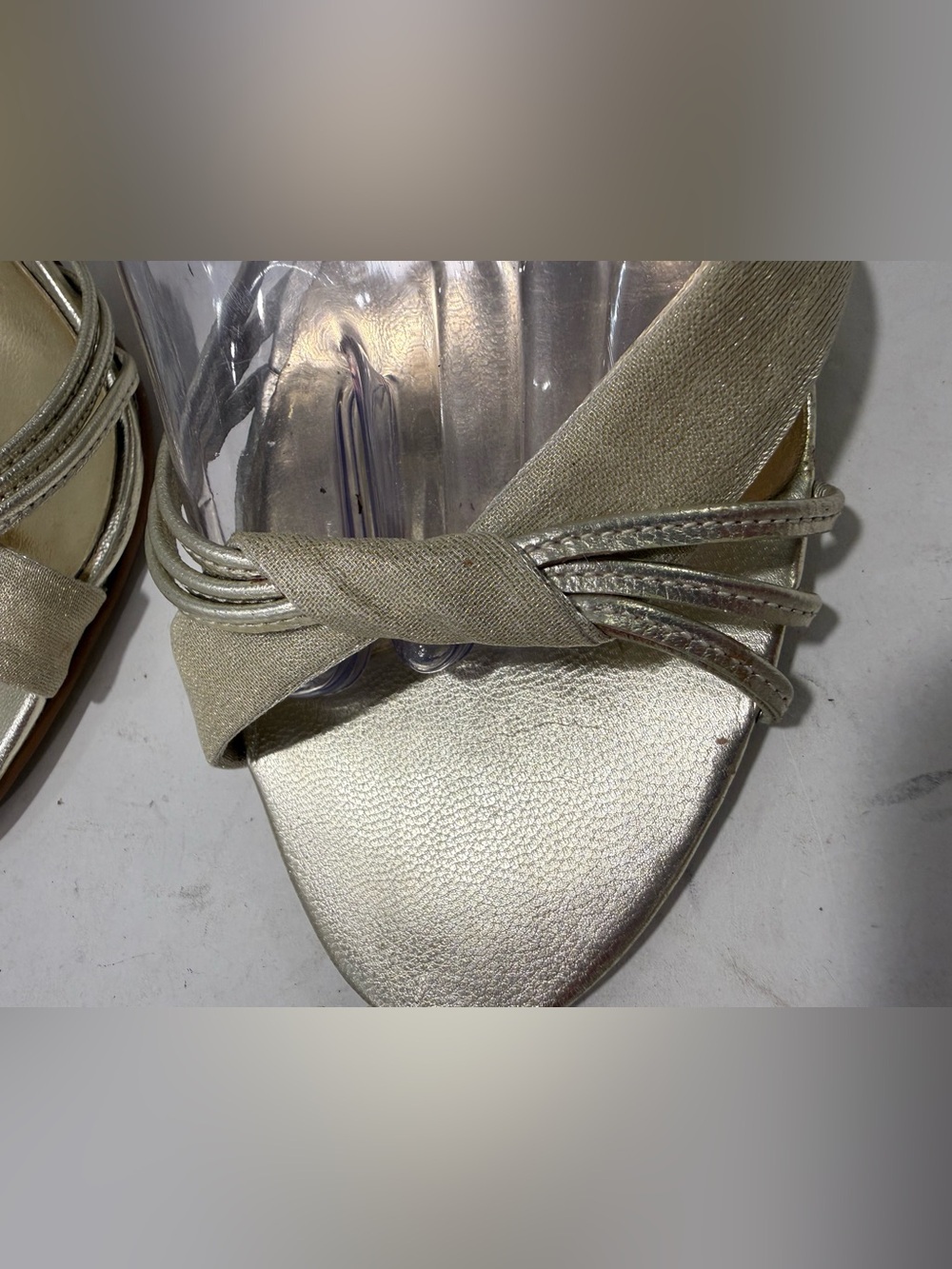 Enzo Angiolini Gold Metallic Strappy Sandals Ankle Strap Sz 8.5 Mesh Rhinestone - Picture 3 of 12